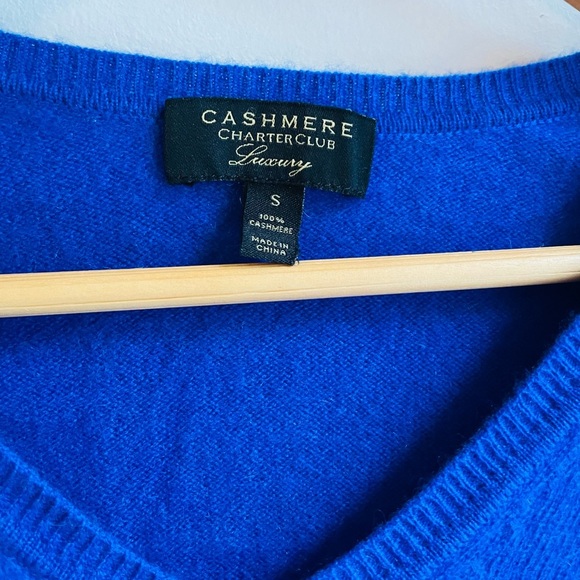 100% Cashmere Charter Club Royal Blue V Neck Sweater Size Small - Picture 4 of 4